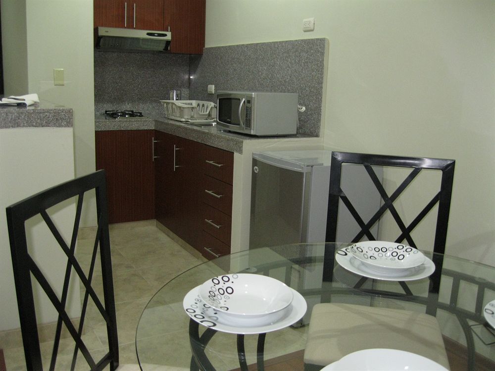 Apartterrazas Guayaquil -Suites&Lofts- エクステリア 写真
